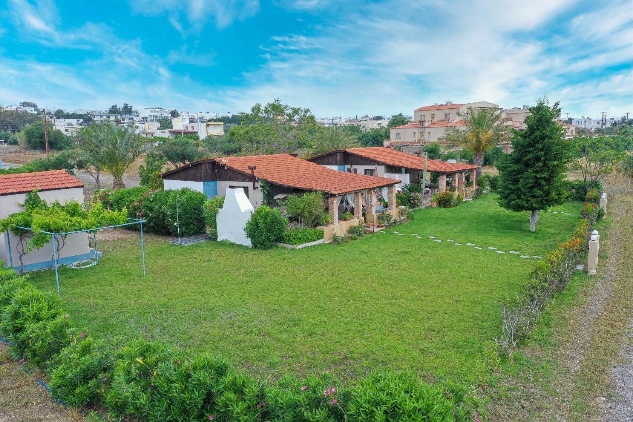 Aelia Sea View Bungalow เกนนาดี ภายนอก รูปภาพ